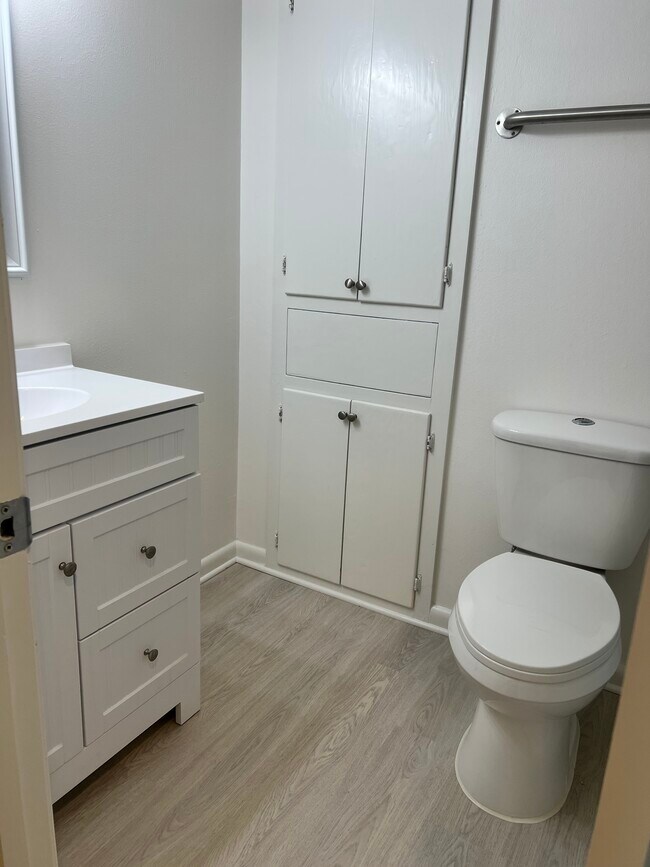 Photo - 1756 Denver Dr