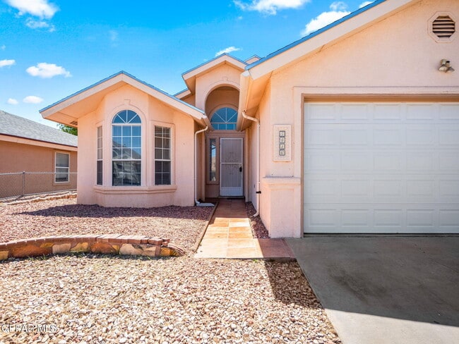 Photo - 5416 Roger Maris Dr