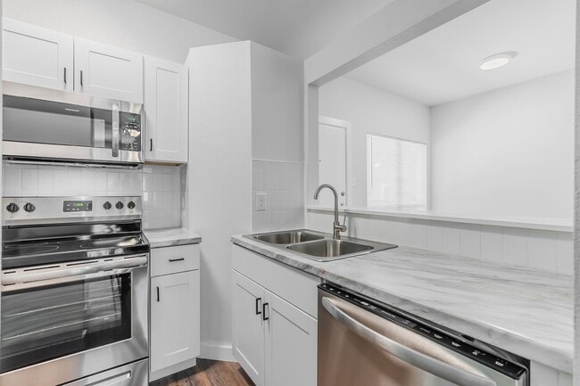 Photo - Courtyard Condos