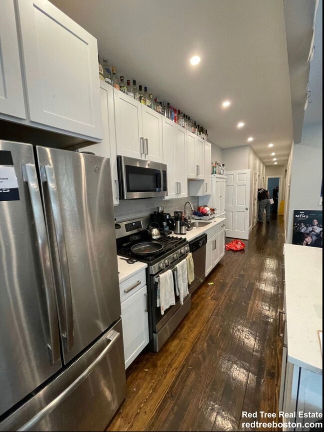 Photo - 91 Hillside St Unit 1