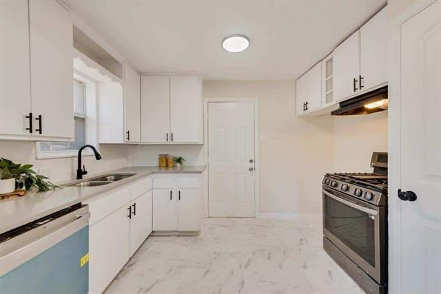 Photo - 1802 Gus Thomasson Rd