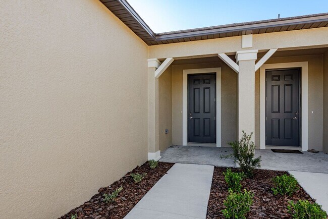Photo - New Construction - Angeline Community