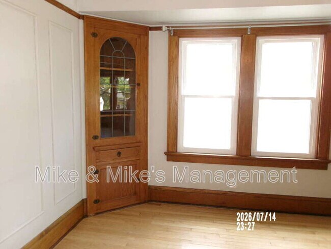Photo - 2124 N 60th St