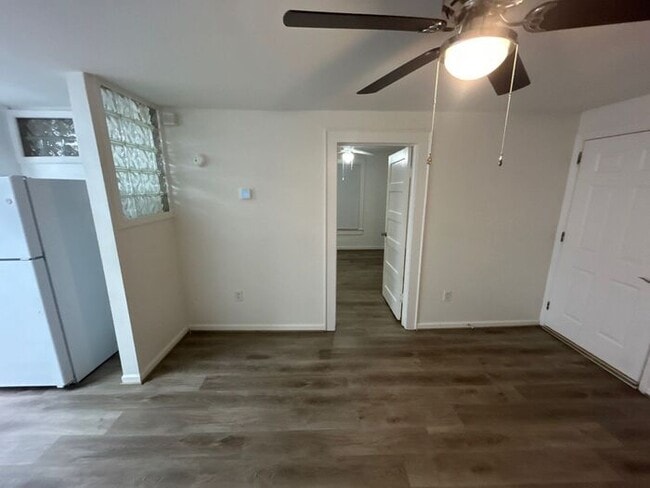 Photo - 53 Highland Ave SW