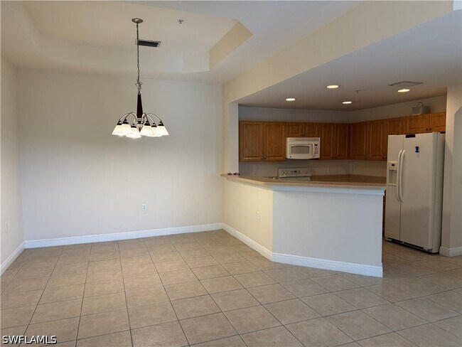 3973 Pomodoro Cir Unit 304