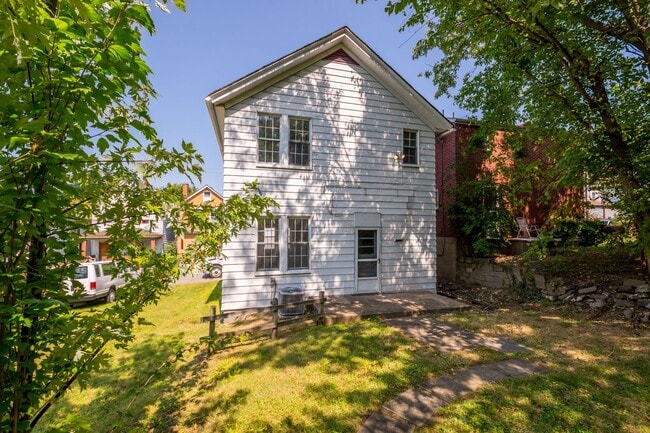 Photo - 2810 Freeland St