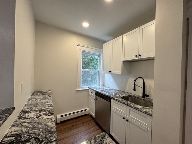 Photo - 8 Glendale St Unit 1R