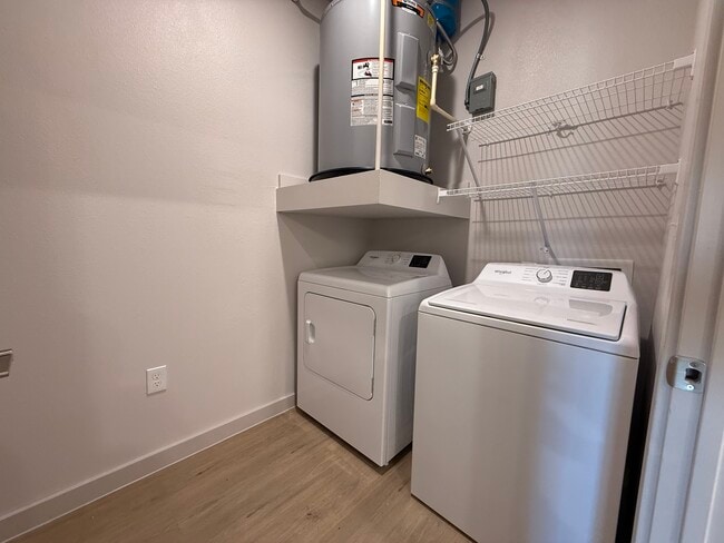 Photo - 1102 Treeta Trl