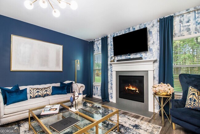 Photo - 242 Warbler Wy