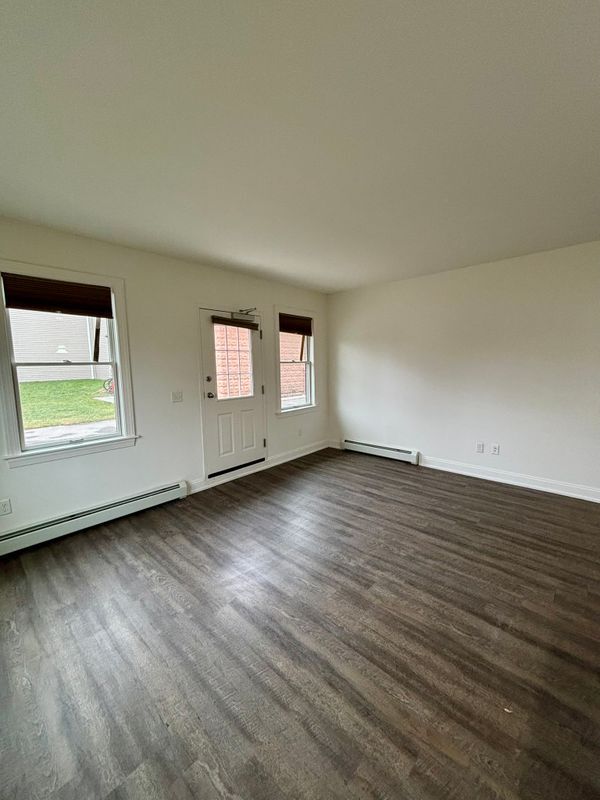 Photo - 476 Terrace Blvd