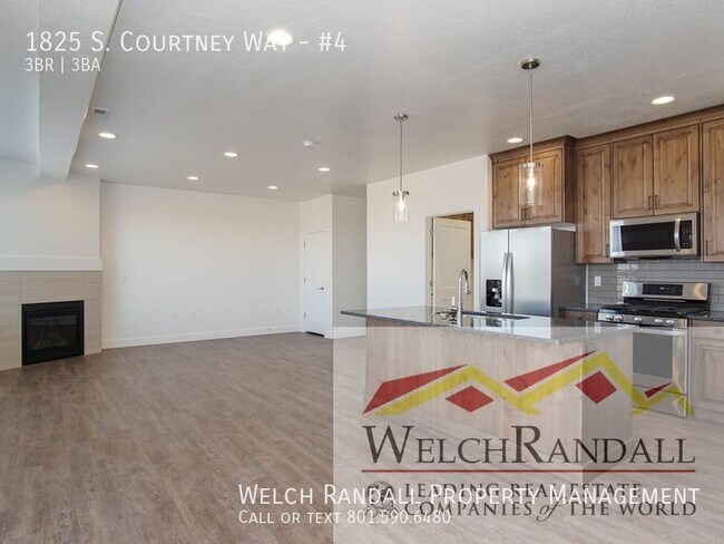 Photo - 1825 Courtney Way Unidad #4