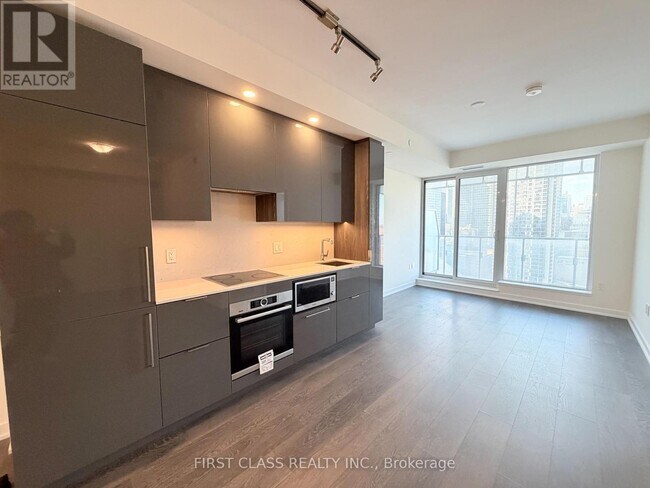 Photo - 28 Freeland St Unit 1905