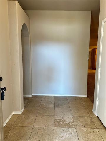 Photo - 1140 Roundrock Dr