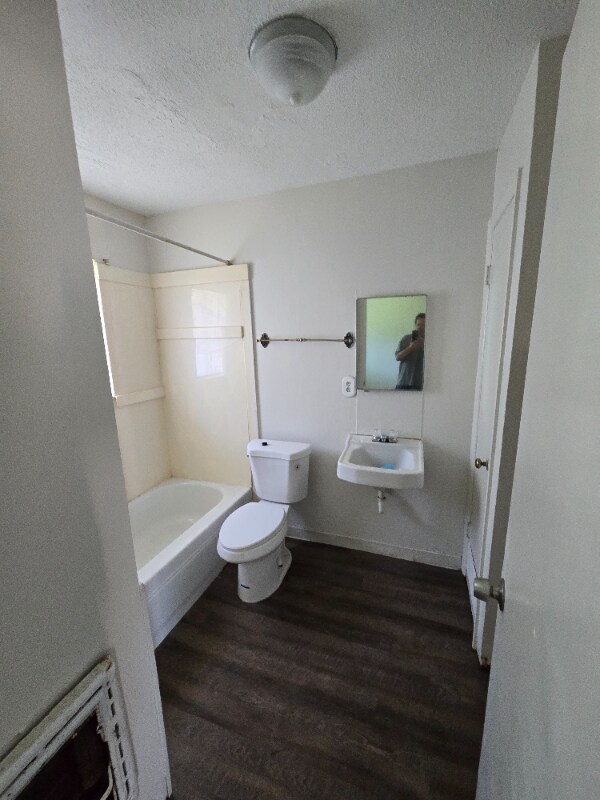 Photo - 2104 Hatcher Rd Unidad B