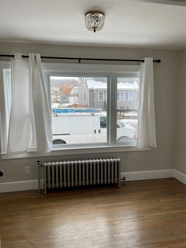 Photo - 408 Squires Ave Unidad 1