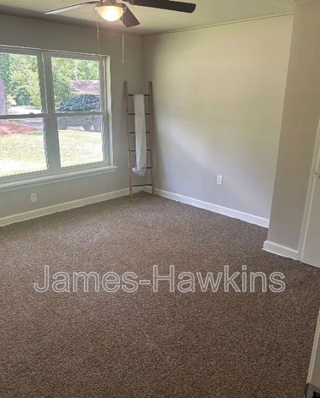 Photo - 3634 Cloverdale Rd