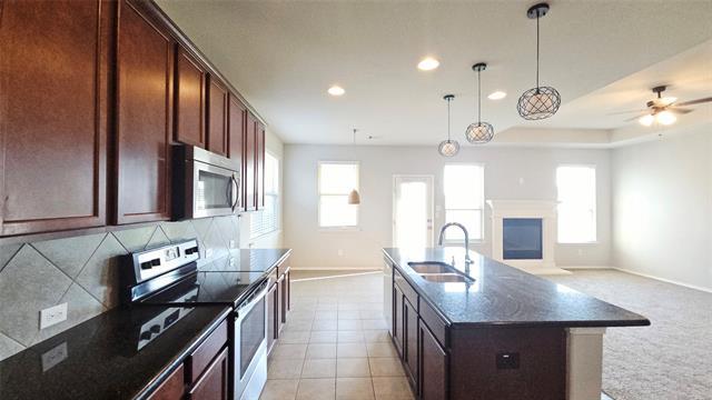 Photo - 4740 Meadow Green Trail