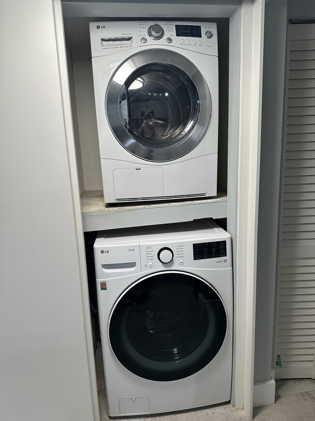 Photo - 2820 SW 22nd Ave Unit 2120
