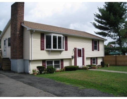 Building Photo - 1 Woodbine St Rental