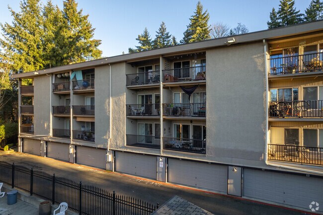 Exterior - Aria  at Main Apartments