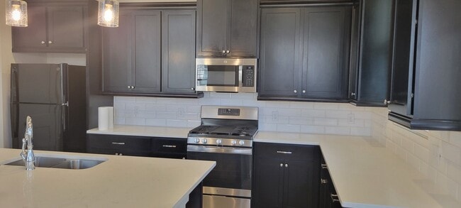 Photo - 307 N Spotted Fern Dr