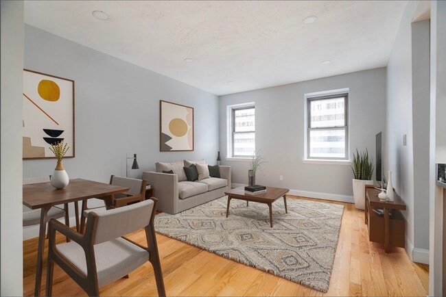 Photo - 11 E Springfield St Unit Garden Leve