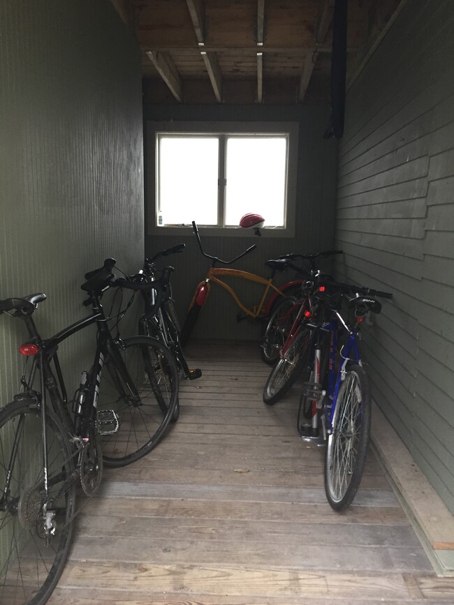 Photo - 196 Pine St Unit 196-B