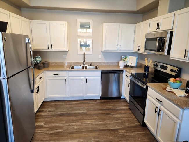 Photo - EDGEWATER AT VIRGINIA LAKE