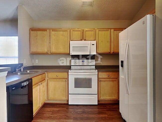 Photo - 103 Bill Park Dr