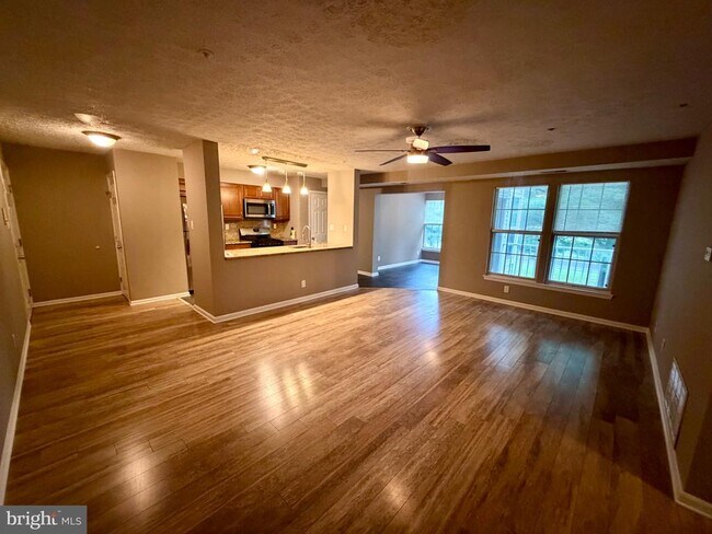 Photo - 7 Kenwood Dr