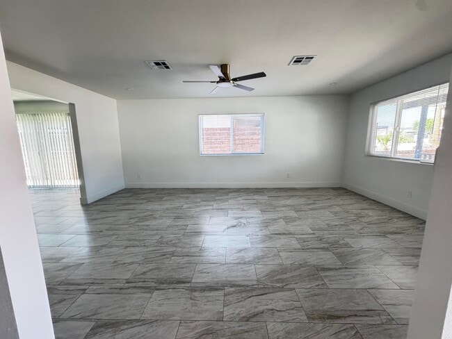 66685 Granada Ave