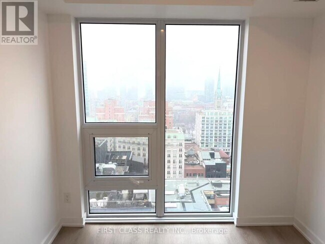 Photo - 100 Queen St E Unité 2209