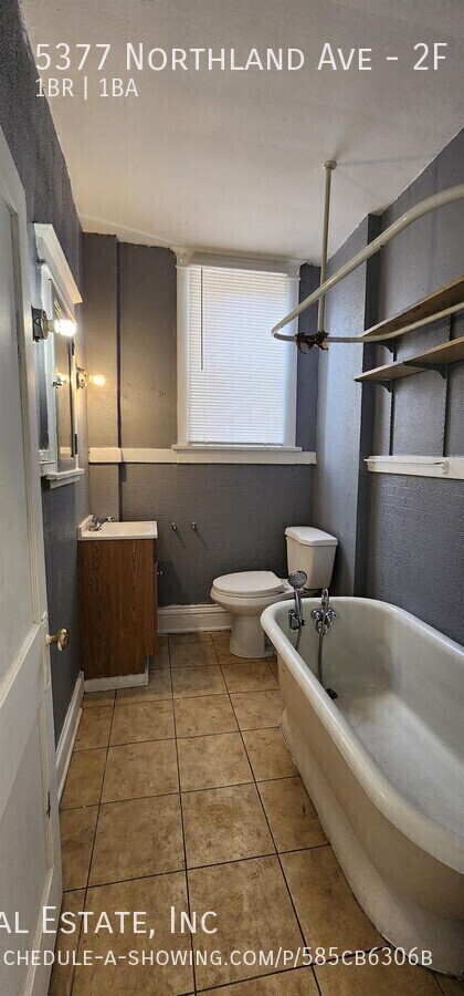 Photo - 5377 Northland Ave