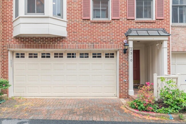 Photo - 2310 N Van Buren Ct