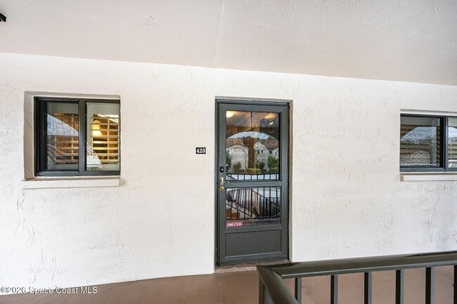 Photo - 5807 N Atlantic Ave Unidad 423