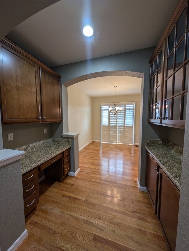 Photo - Great Lowry Townhome! Move in Special of $... Unit 14