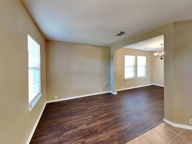 Photo - 3027 Acacia Fair Ln