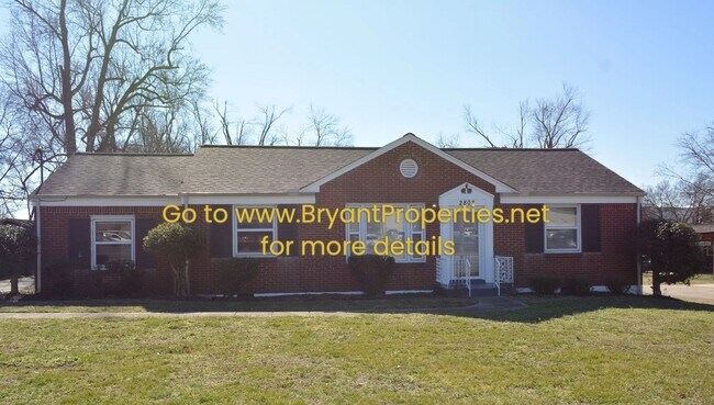 Building Photo - Nashville - 3 Bedroom 2 Bath - Donelson Area