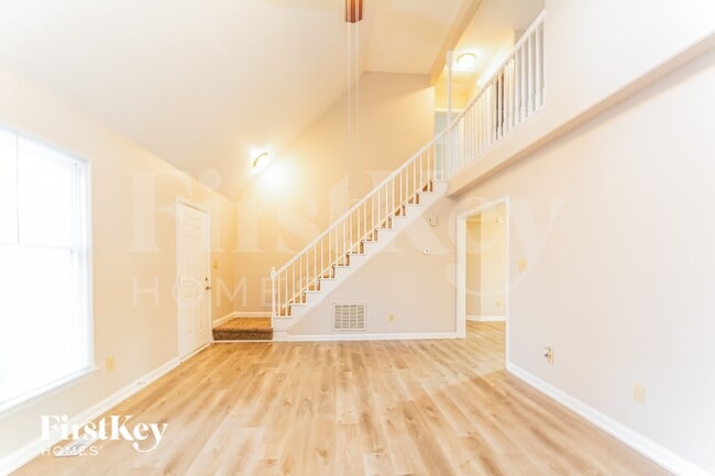 Photo - 1311 Logan St