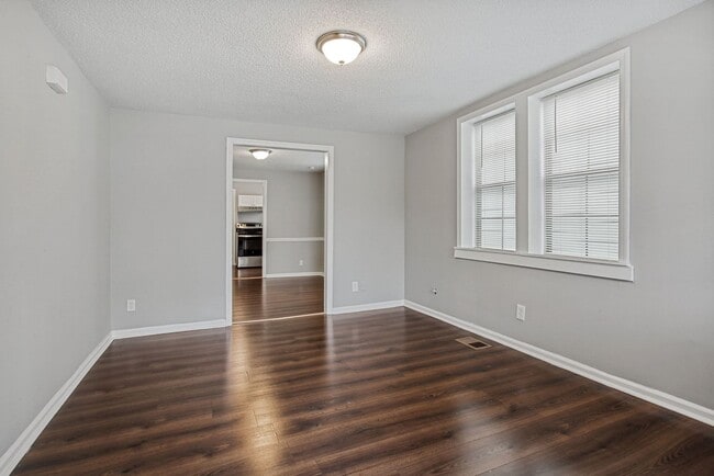 Photo - Large Near Downtown 3BR/1BA House For Rent