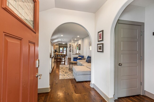Photo - Beautiful Home Steps to Cleveland Park!