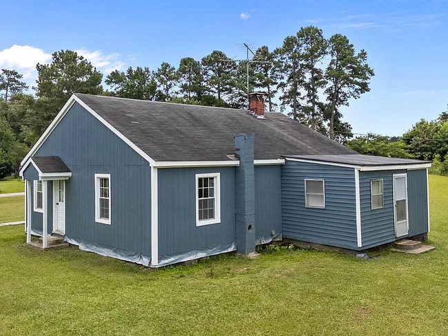 Photo - 346 Selah Church Rd