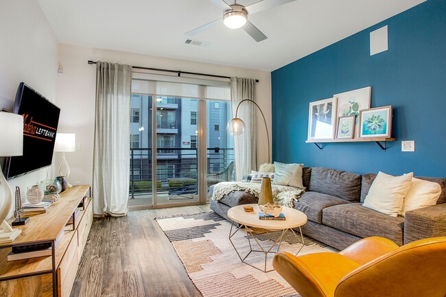 Photo - Madera at Leftbank