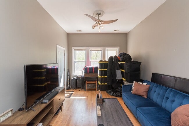 Photo - 1634 N Campbell Ave Unidad 1