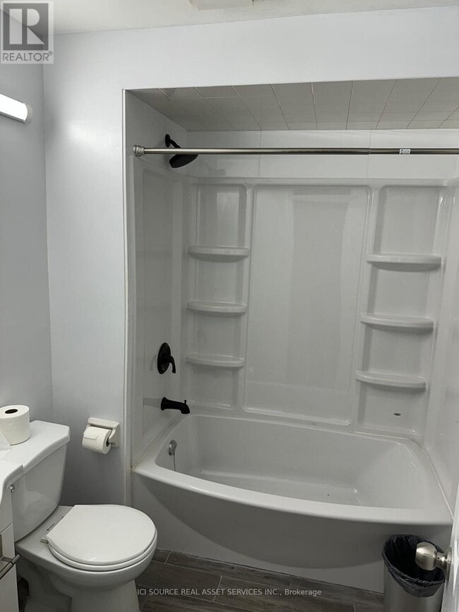 Photo - 155 Highland Crescent