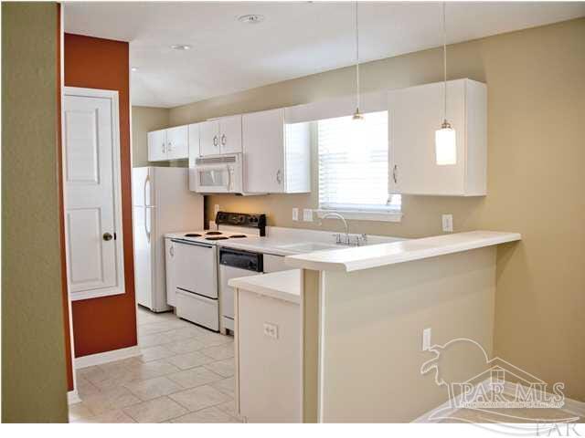 2448 Spyglass Cir