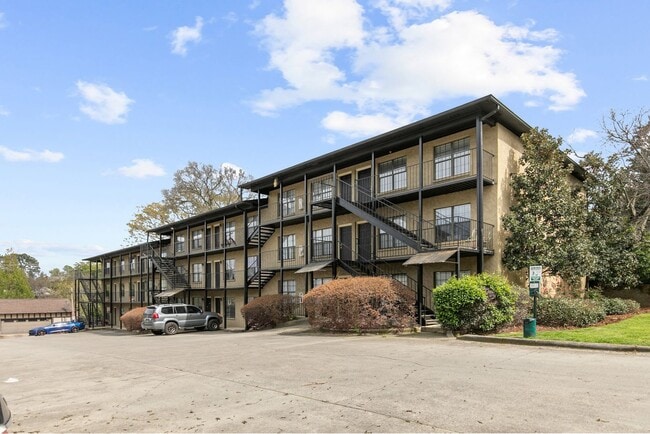 Photo - South Hill (Highland Park)