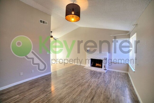 Photo - 1300 Old W Dr