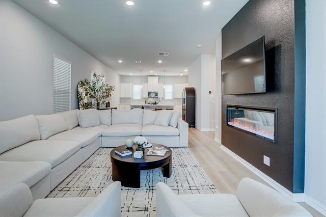 Photo - 7551 Millingston Rd