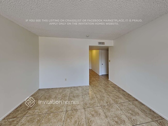 Photo - 2139 W Dixon St